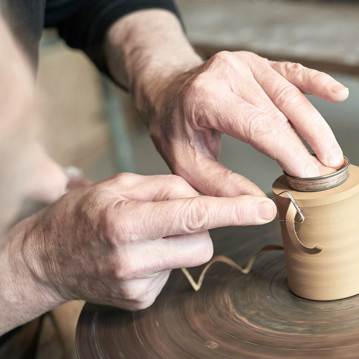 Ausbildung zum/ zur Keramiker*in