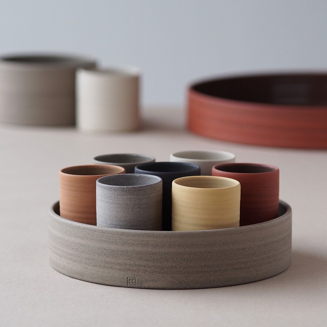 kaas + heger - Individuelles Geschirr aus Porzellan & Steinzeug