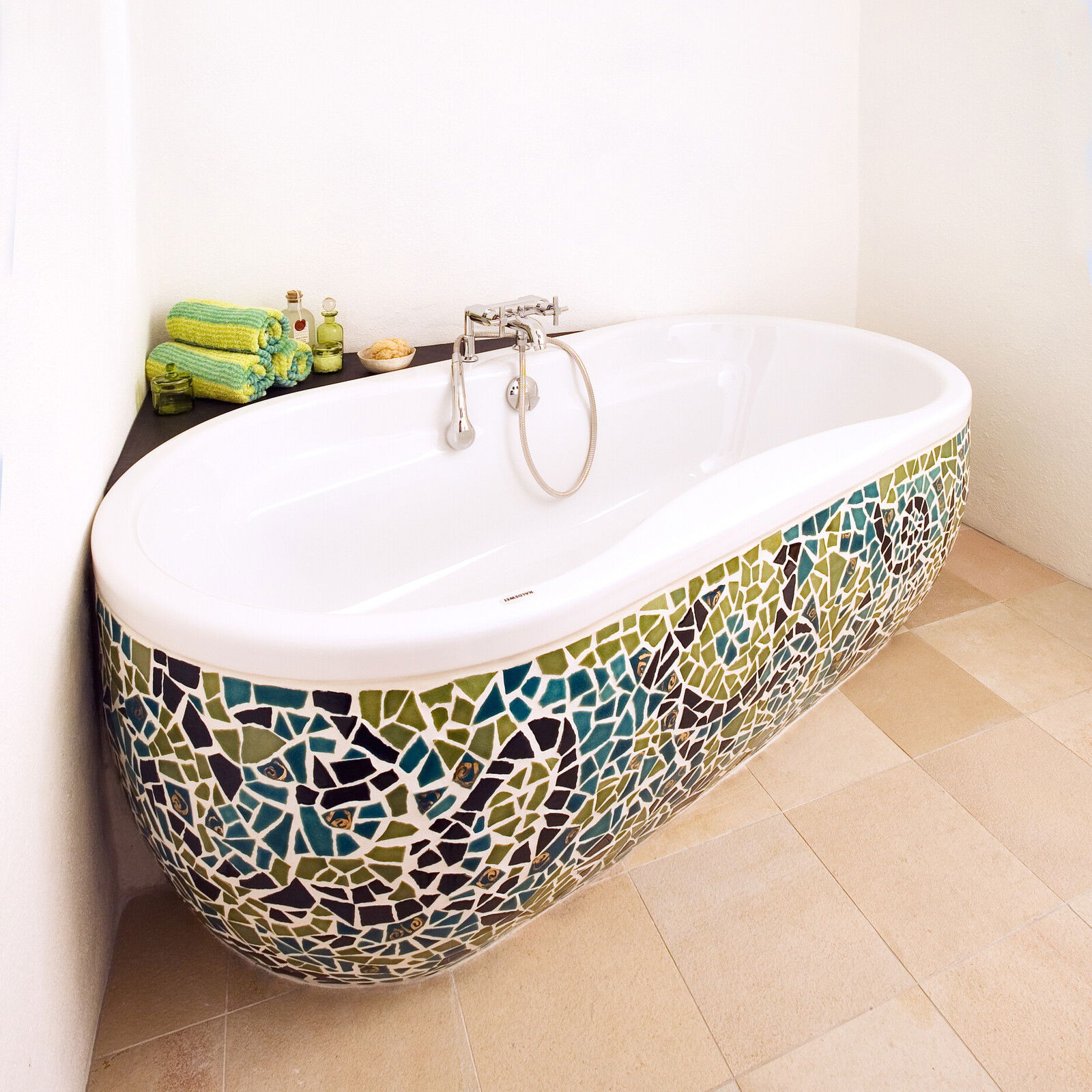 architekturkeramikeichelber, architekturkeramik, höhrgrenzhausen, grenzhausen, keramik, badewanne, kannenbäckerland, naturkulturkeramik, westerwald, keramik, keramikwerkstätten