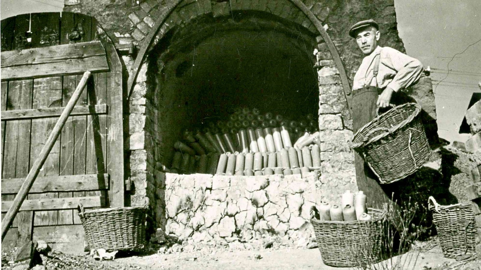 ofen, kannen, kannenofen, euler, töpfer, ofensetzten, höhr-grenzhausen, westerwald, natur-kultur-keramik, keramikmuseum westerwald, hollandgänger