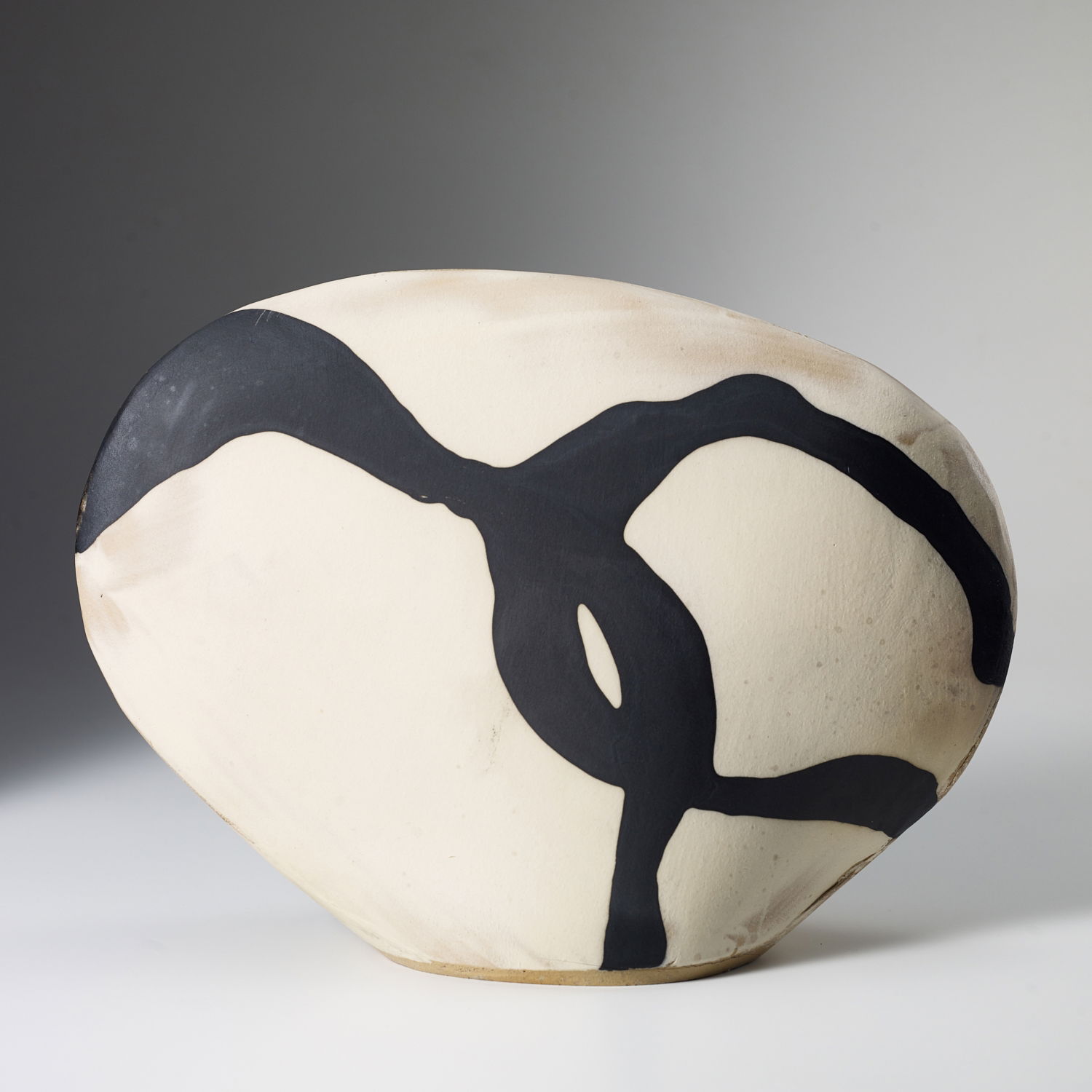 Monika Debus - o.T., 2018, 38cm x 54cm x 19cm