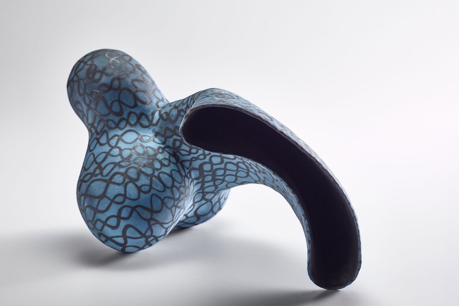 Monika Debus - Form, 2019, 39cm x 24,5cm x 24cm