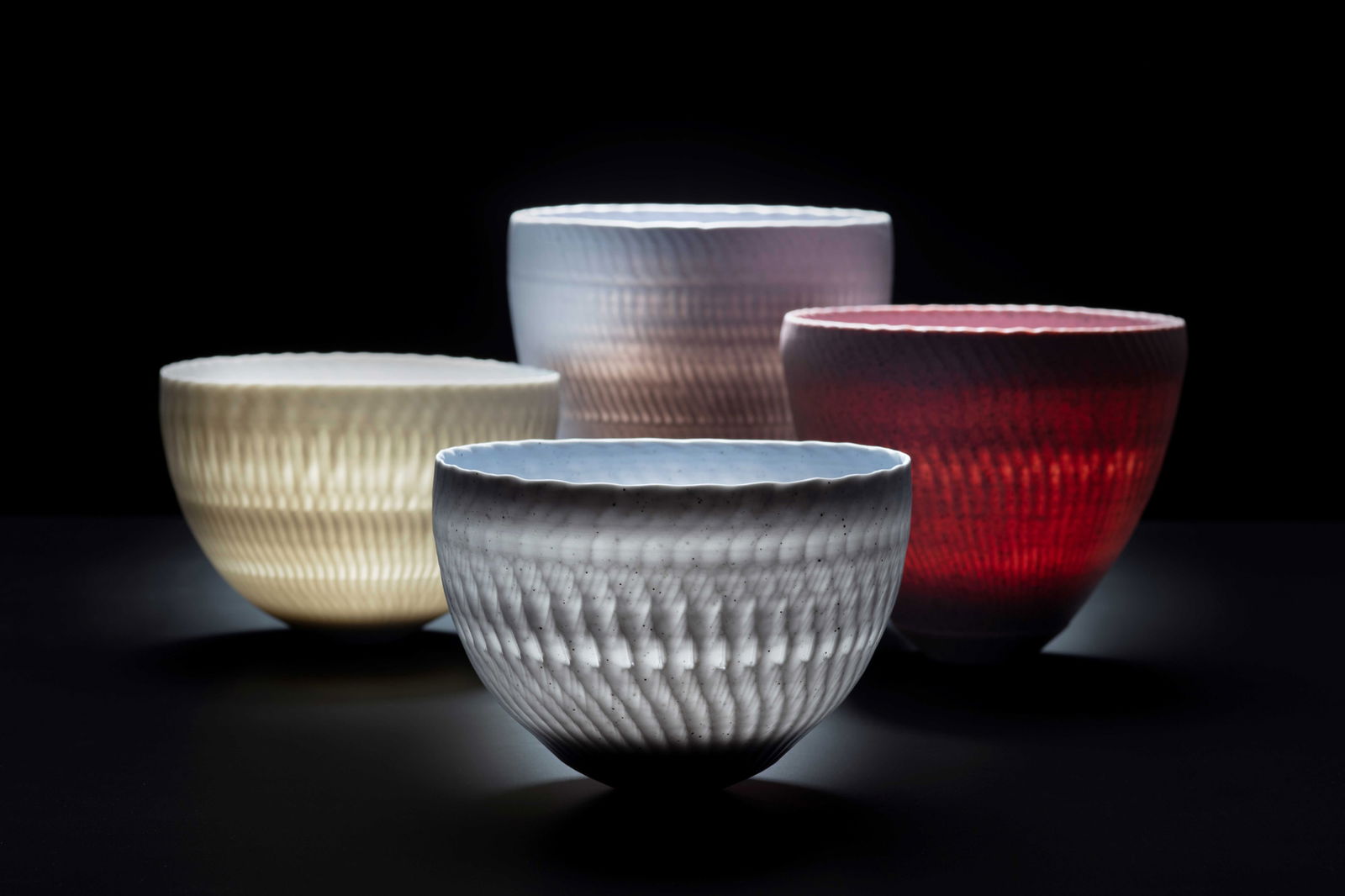 Porzellangefäße des Keramikers Fritz Rossmann