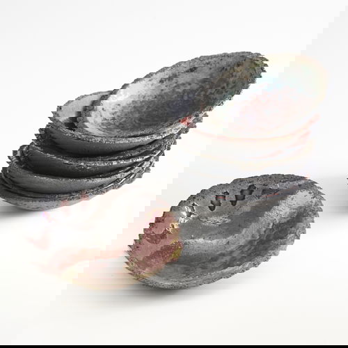 Rakuschalen von Maryam Aghaalikhani