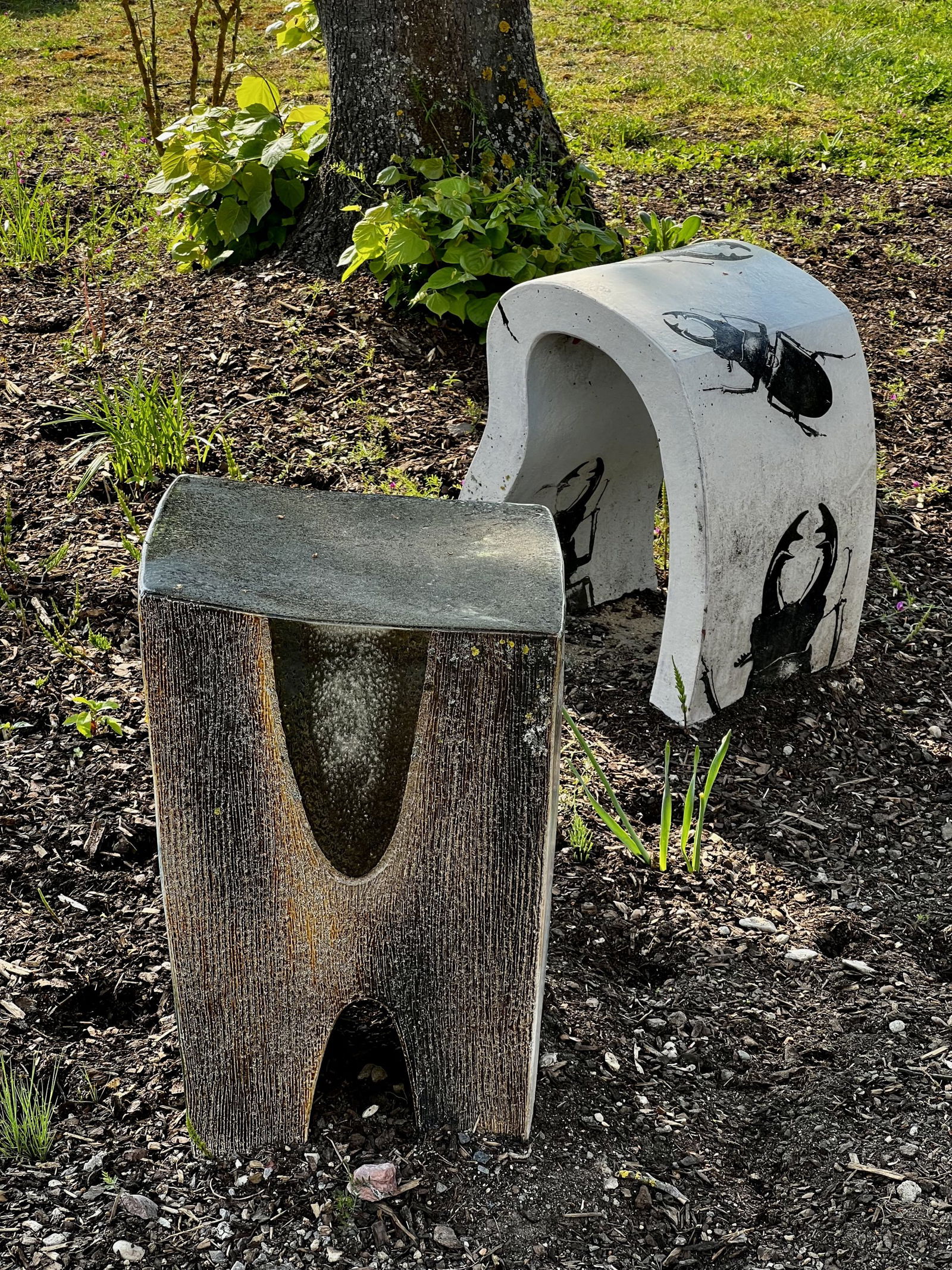 Höhrer Hocker am Keramikmuseum