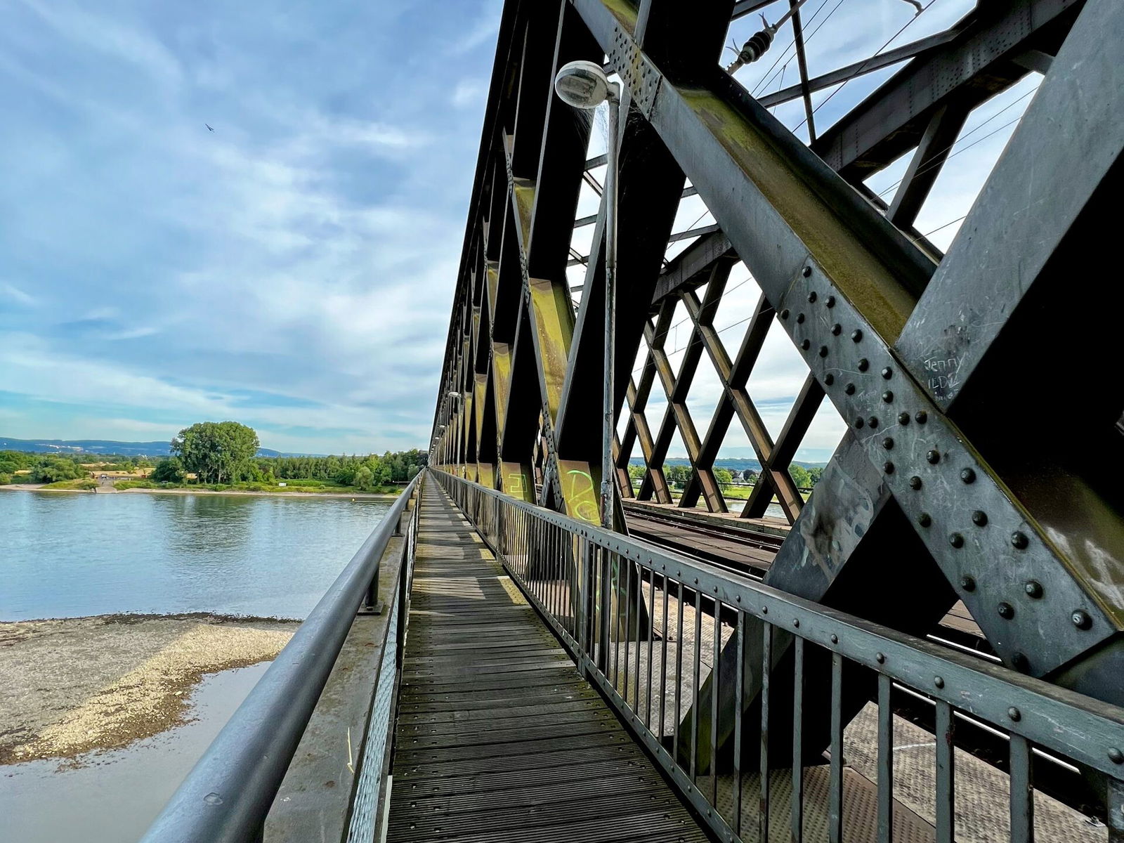 Ein ganz schön schmaler Weg