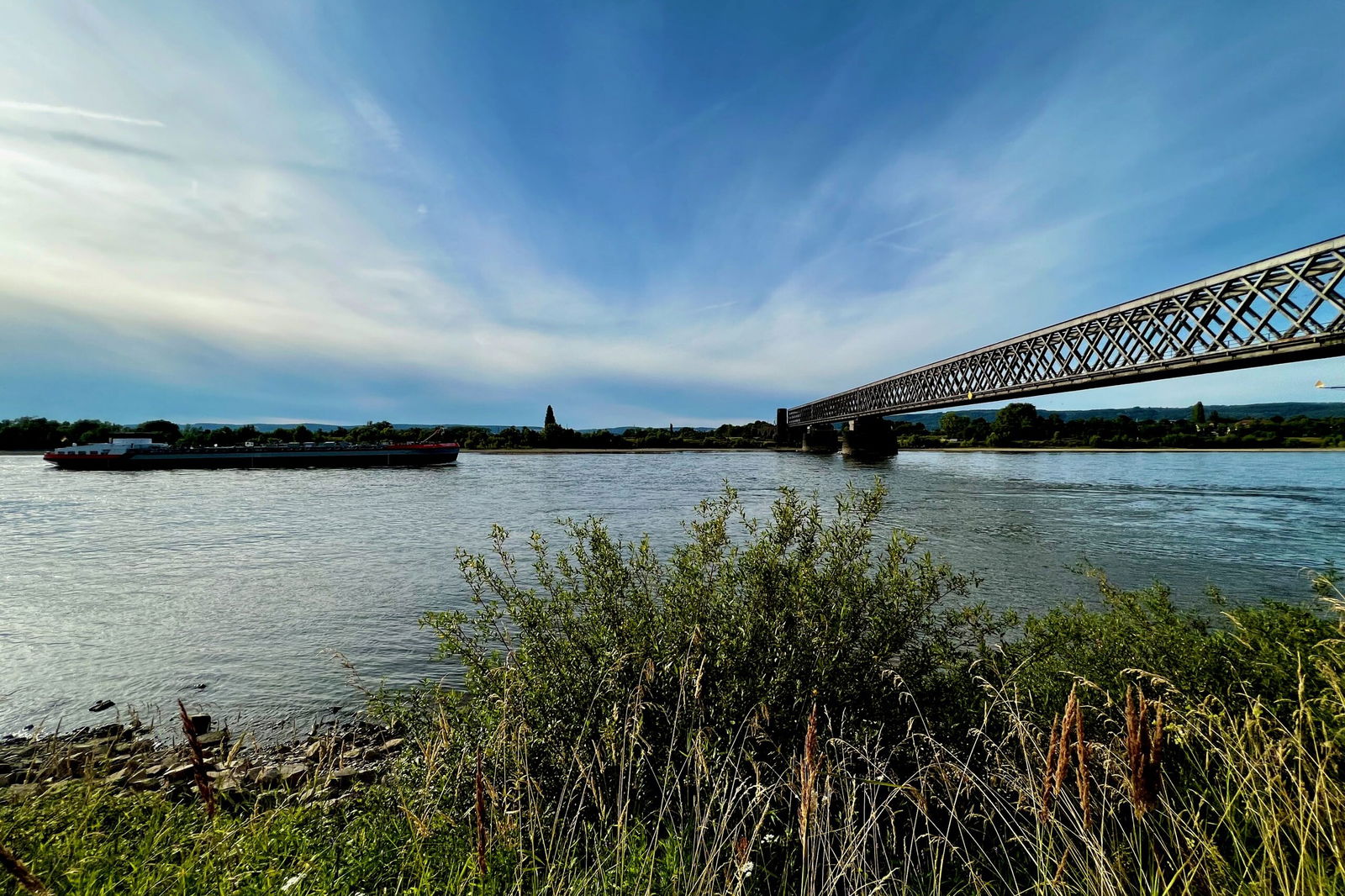 Eisenbahnbrücke bei Engers und Urmitz