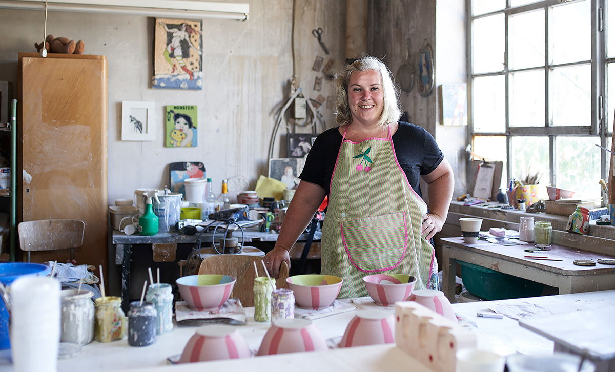 Portr&auml;t der Keramikerein Tine Angerer aus H&ouml;hr-Grenzhausen