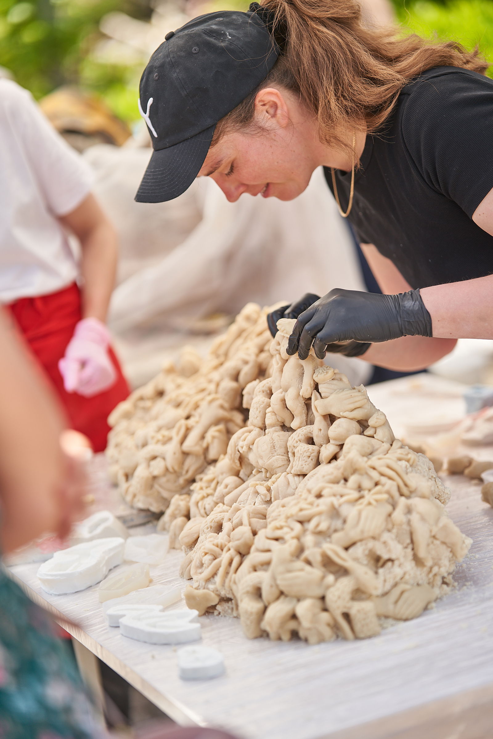 ikkg-künstlerischekeramik-hoehrgrenzhausen-naturkulturkeramik-wlachopulos-keramikmarkt2023-keramik-kunst-westerwald-keramikmarkthoehrgrenzhausen