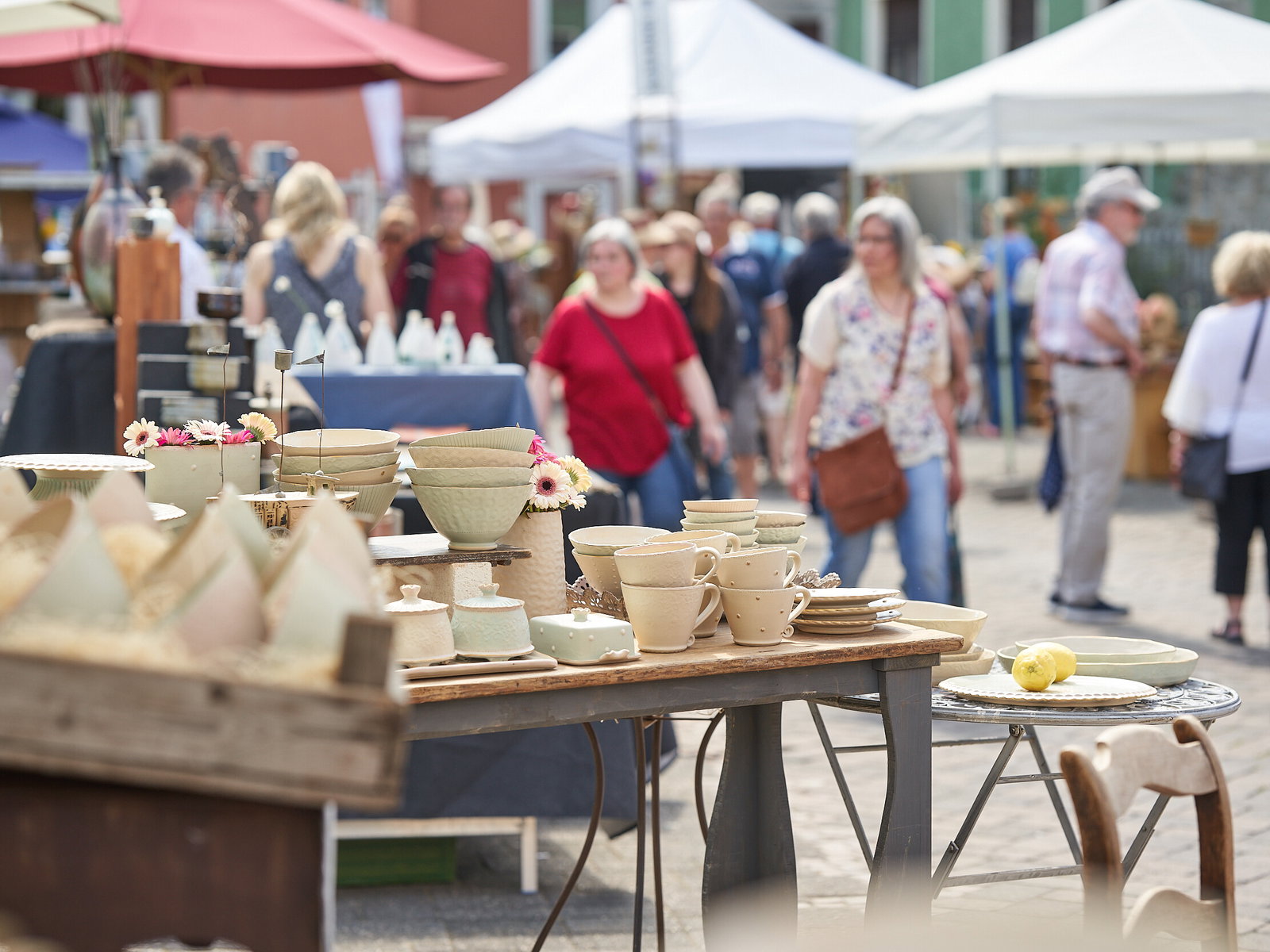 nadokeramik-geschirr-hoehrgrenzhausen-naturkulturkeramik-wlachopulos-keramikmarkt2023-keramik-kunst-westerwald-keramikmarkthoehrgrenzhausen