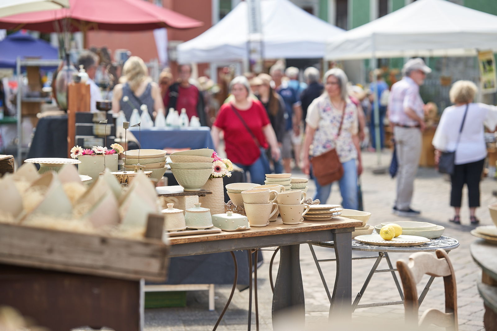 nadokeramik-geschirr-hoehrgrenzhausen-naturkulturkeramik-wlachopulos-keramikmarkt2023-keramik-kunst-westerwald-keramikmarkthoehrgrenzhausen