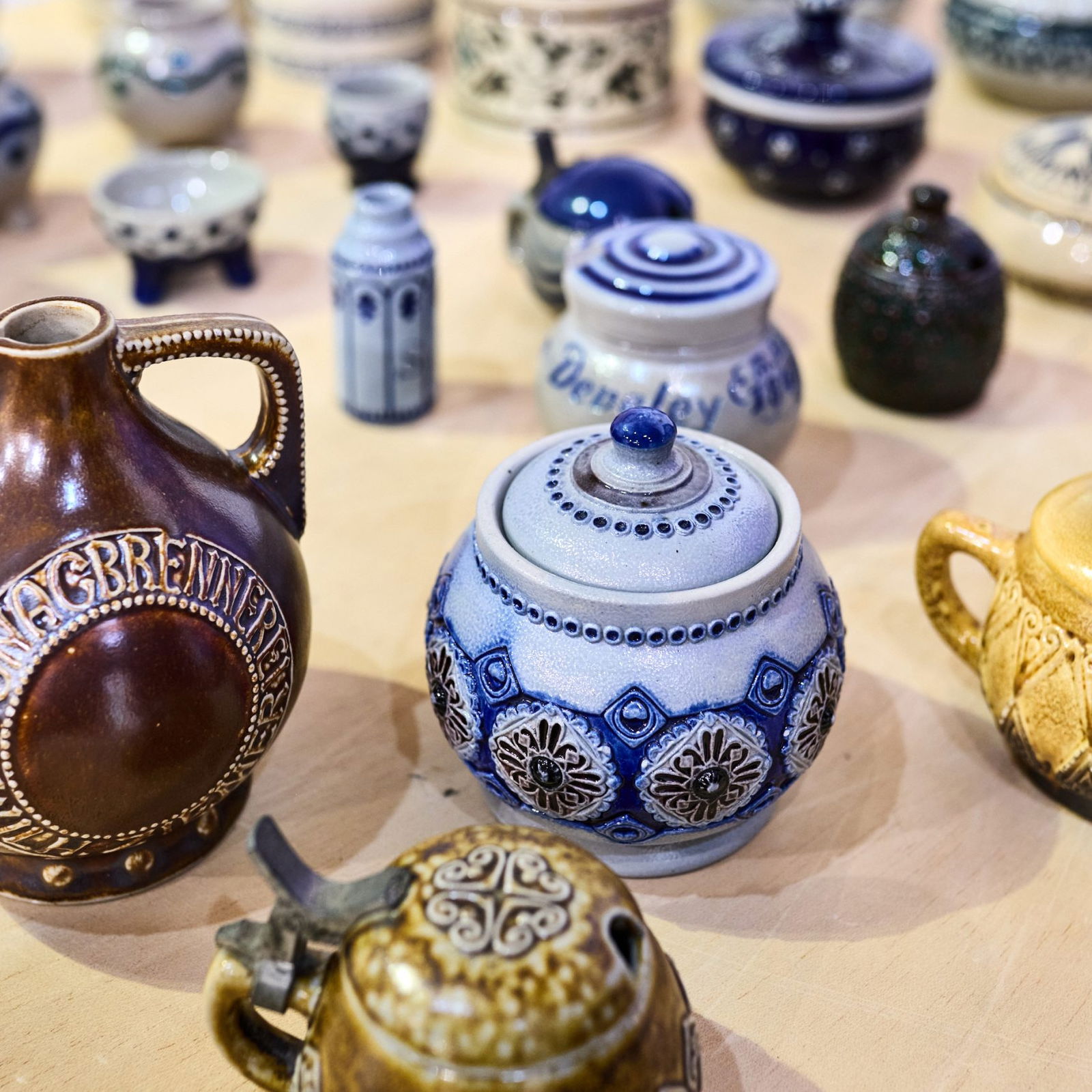 keramikmuseumwesterwald, naturkulturkeramik, inventarisierungsprojekt, keramik, jugendstilsammlung, kunst, hoehrgrenzhausen, keramik, kunst, blaugrau, kannenbäckerland, keramikkunst, alt, brand, keramikbrand