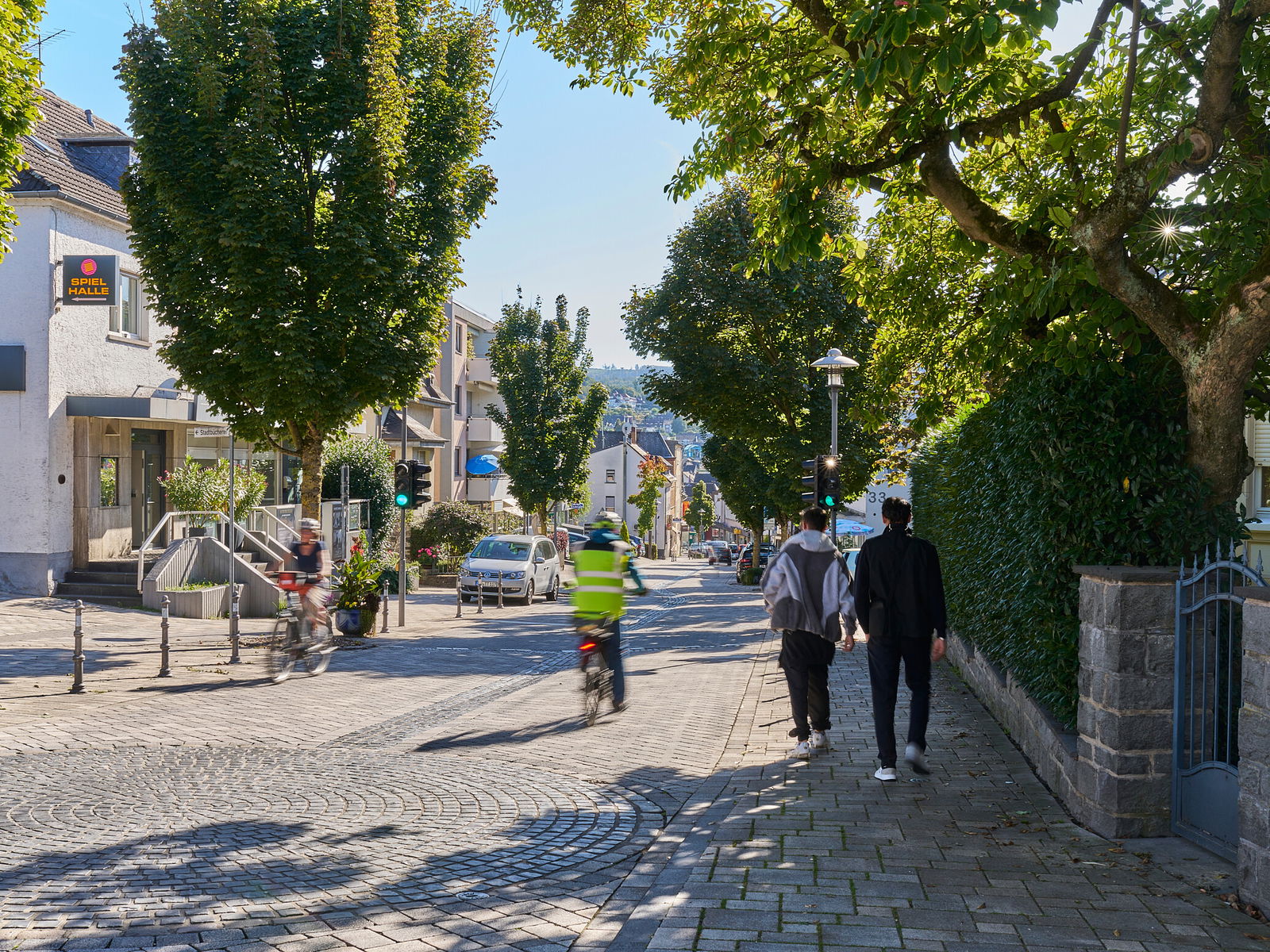 Innenstadtimpulse – Stadt.Idee.Wirkung Höhr-Grenzhausen. Die Keramikstadt im Wandel durch Kreativität und Zusammenarbeit.