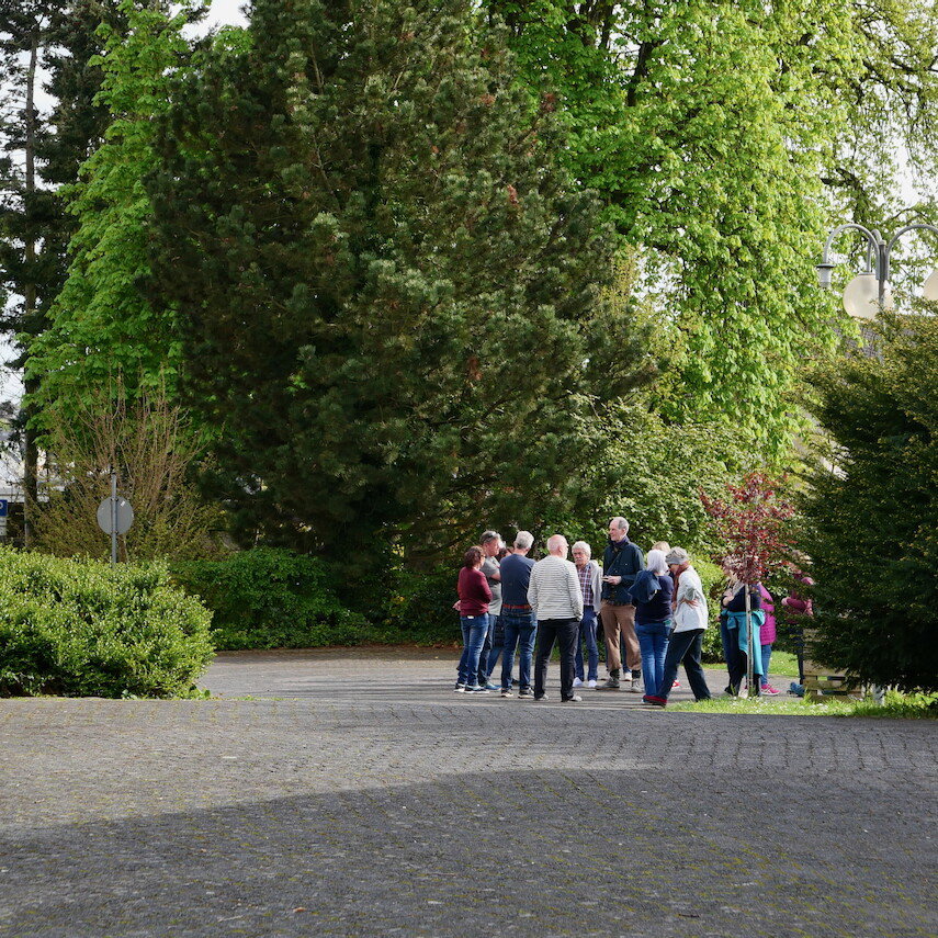 Vorplatz St. Peter und Paul